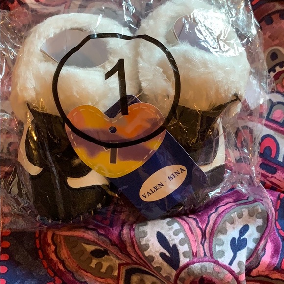 Booties for babies - Picture 1 of 1